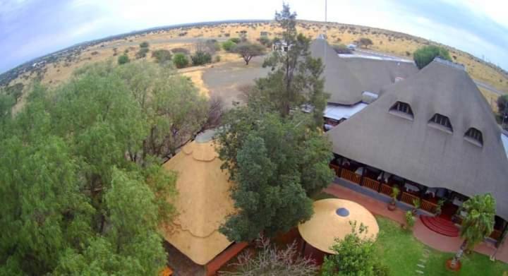 Kalahari Lodge קימברלי מראה חיצוני תמונה