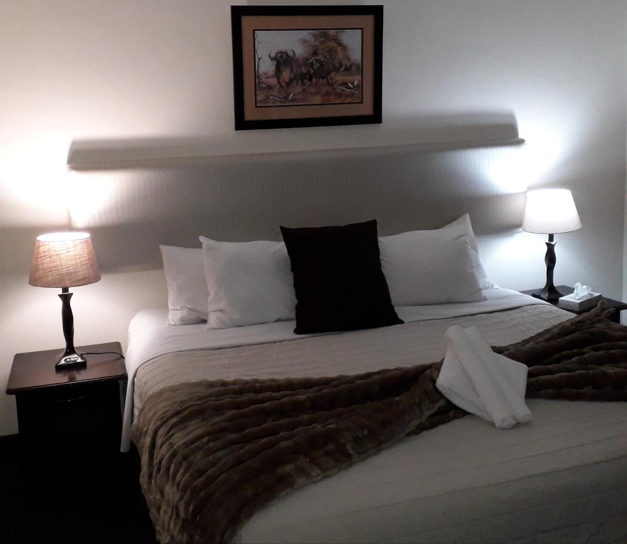 Kalahari Lodge קימברלי מראה חיצוני תמונה